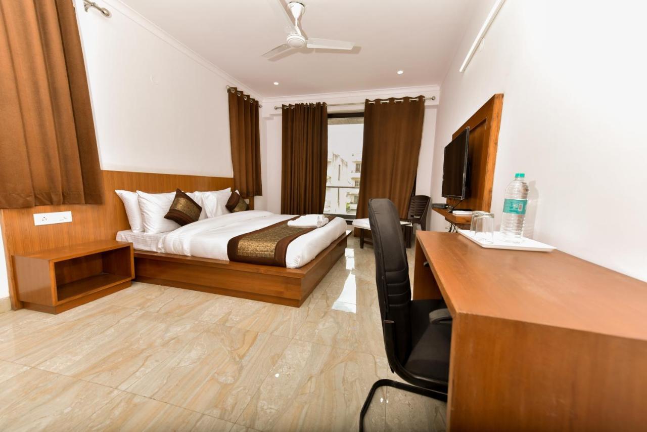 Hotel Luxury Collection Gurgaon Eksteriør billede
